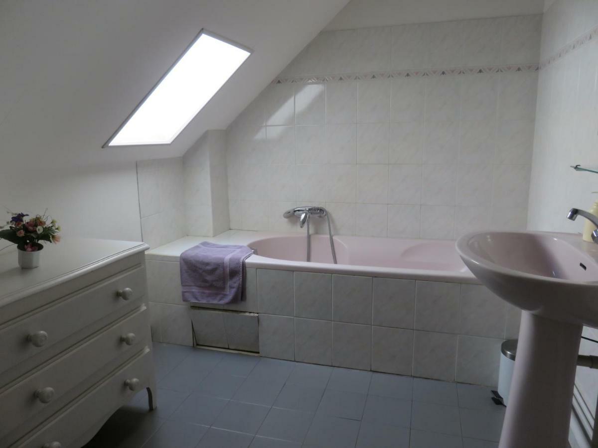 Gite Des Basses Touches Villa Moitron-sur-Sarthe Екстериор снимка
